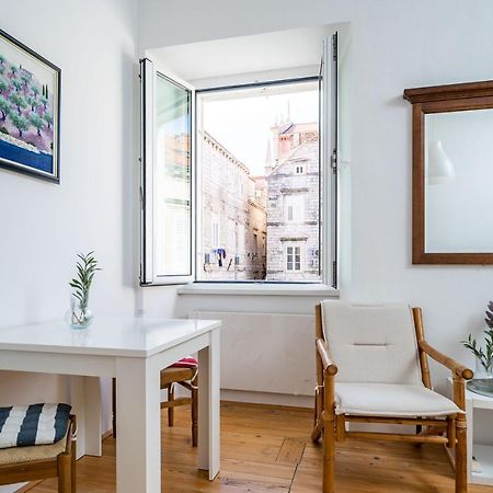 Laus Ii, Lovely Apartment In Old Town Дубровник Экстерьер фото