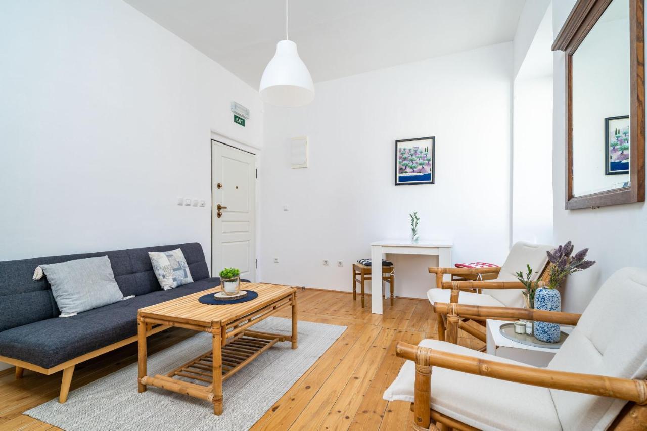 Laus Ii, Lovely Apartment In Old Town Дубровник Экстерьер фото